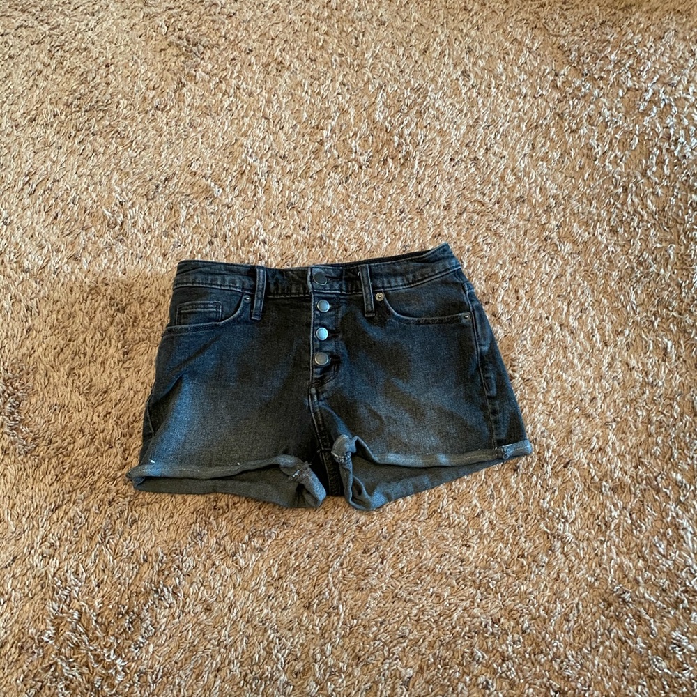 black jean shorts